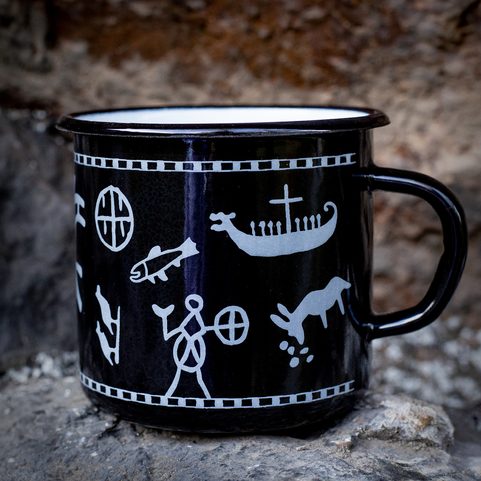 TANUM ROCK CARVINGS ENAMEL MUG