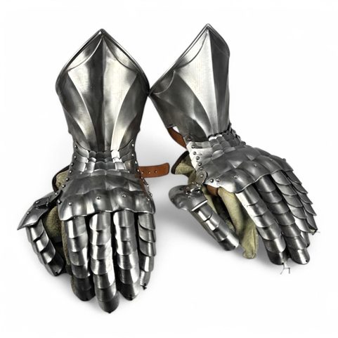 MEDIEVAL FINGER GAUNTELTS, FOR SWORD FIGHT, POLISHED, CZECH TOP QUALITY