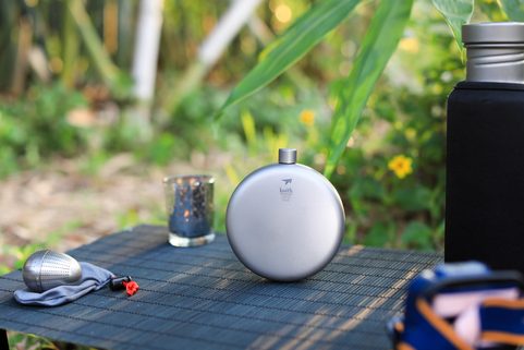 TI9302 TITANIUM ROUND FLASK