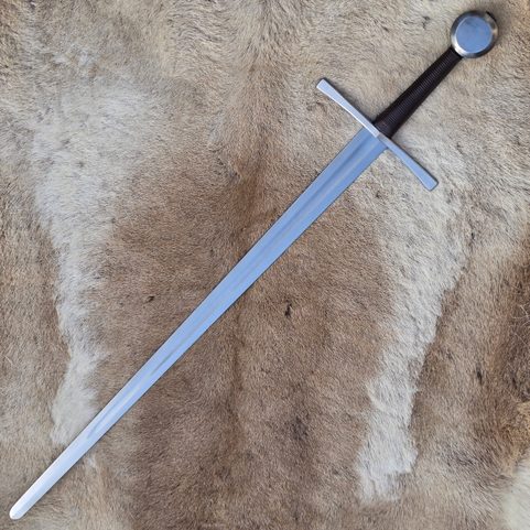 ONE-HANDED MEDIEVAL SWORD HANKIN, FULL TANG