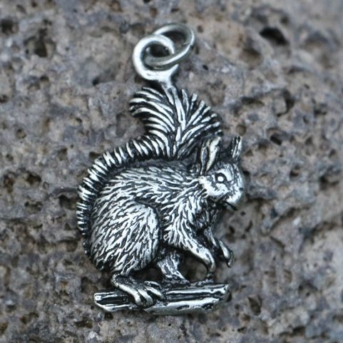 SQUIRREL, PENDANT, ZINC, ANTIQUE SILVER