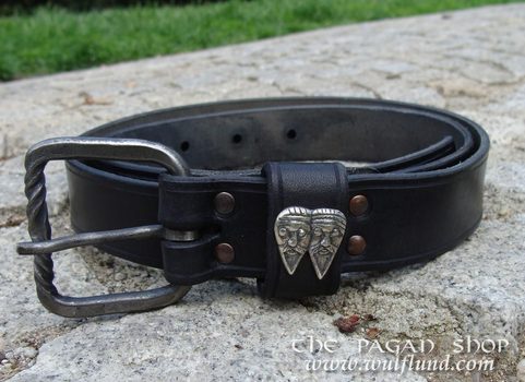 GREYBEARDS BELT, LEATHER BELT WITH SILVER STUDS