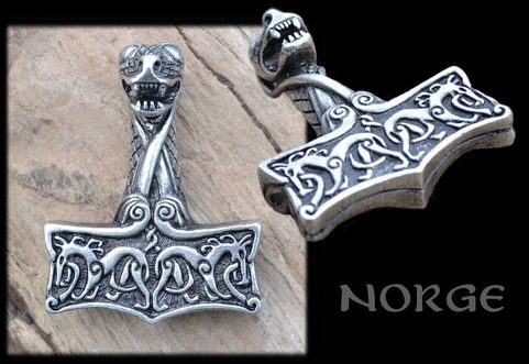 THORSHAMMER, OSEBERG-STIL, NORWEGEN, UNEDLES METALL