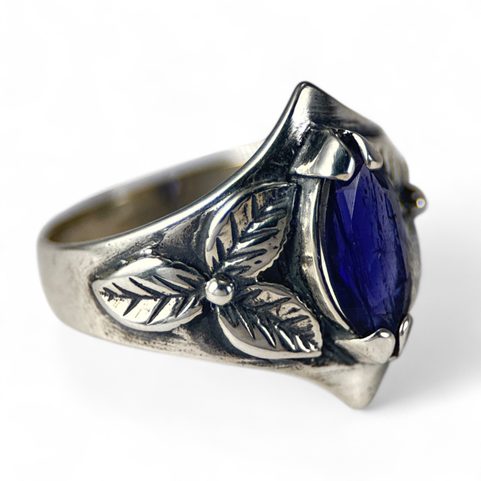 SHAMROCK, RING, IOLITE, STERLING SILVER