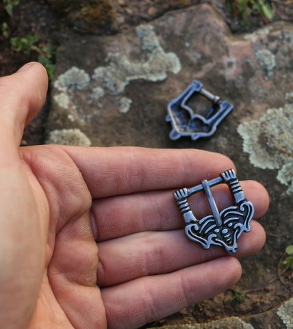 HISTORICAL BUCKLE I, COLOUR SILVER