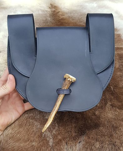 SAC DE CEINTURE EN CUIR AVEC ANTLERIE, NOIR