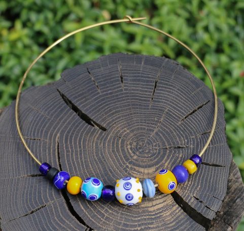 CELTIC NECKLACE, BOROTICE, GLASS BEADS, REPLICA