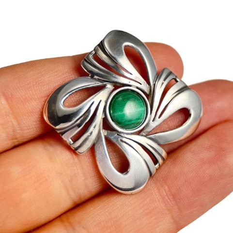 SELKIE, ART NOUVEAU NECKLACE, STERLING SILVER MALACHITE