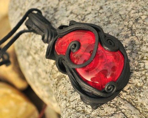 SOLARIS, GLASS PENDANT, RED, EPOXY RESIN