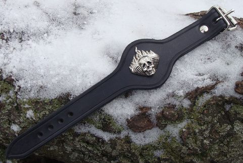 BIKERS LEATHER BRACELET, THE SKULL