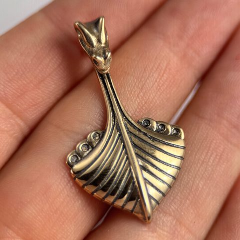 DRAKKAR, BATEAU DRAGON VIKING, PENDENTIF EN BRONZE