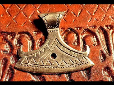 BEARDED AXE OF PERUN, BRASS SLAVIC PENDANT
