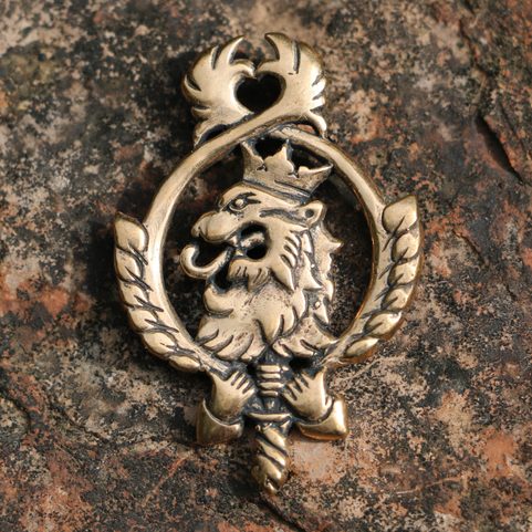 CZECH LION IN LIME BRANCH, PENDANT, BRONZE