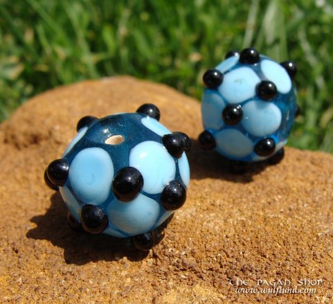 SLAVIC GLASS BEAD II