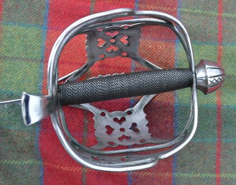 SCOTTISH BASKET HILTED SWORD, MUSEUM COPY, BATTLE READY