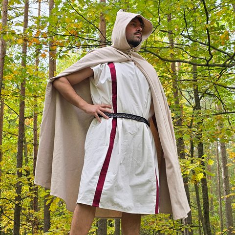 PAENLULA, ROMAN CLOAK