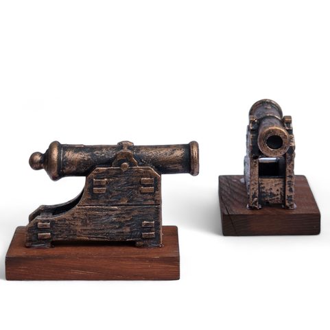 MEDIEVAL CANNON, MINIATURE
