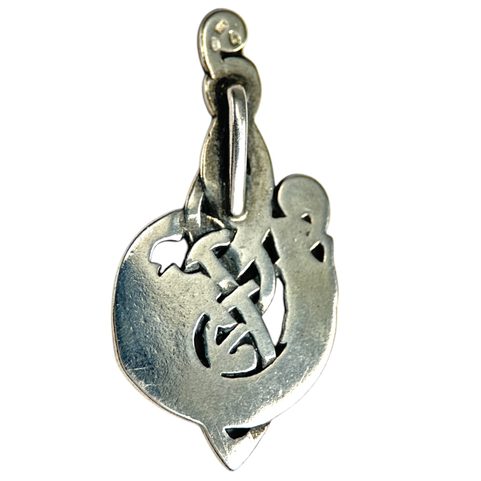 MAC TÍRE, CELTIC WOLF, SILVER PENDANT