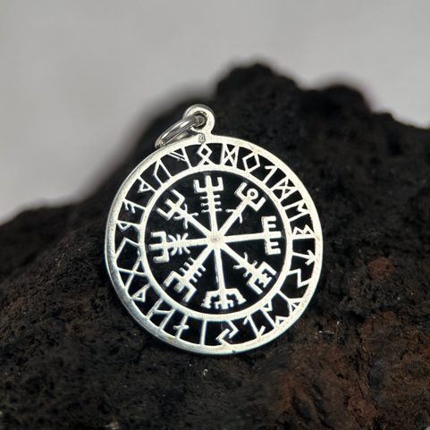 VEGVISIR, ICELANDIC RUNE SMALL PENDANT, SILVER