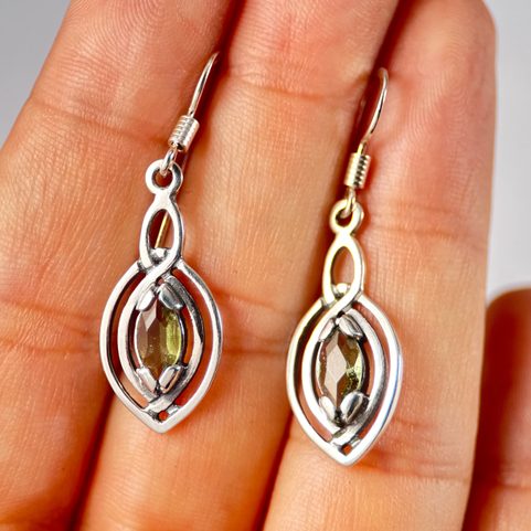 MAIA, EARRINGS, FACETED MOLDAVITE, SILVER