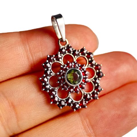 ROSETA, MOLDAVITE, GARNET, SILVER PENDANT