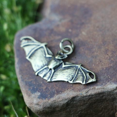 BAT PENDANT, ZINC, ANTIQUE BRASS