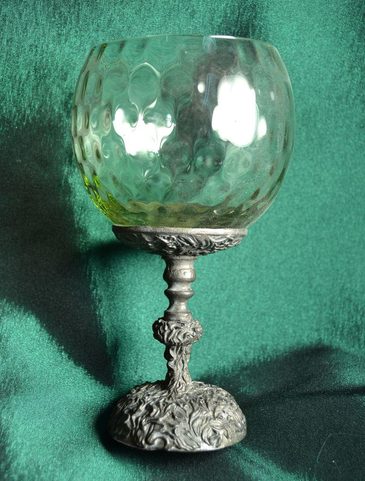 WINE GOBLET, FORREST GLASS, FLORAL DECOR