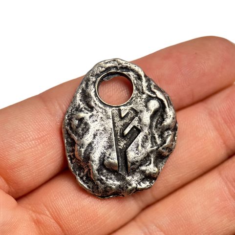 FEHU - RUNE PENDANT