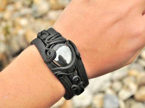HEMATITE BRACELET, EPOXY RESIN