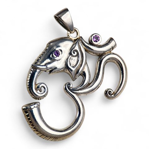 OM GANESH, SILVER PENDANT WITH AMETHYST, AG 925