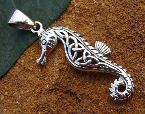 CELTIC SEAHORSE, KNOTTED PENDANT