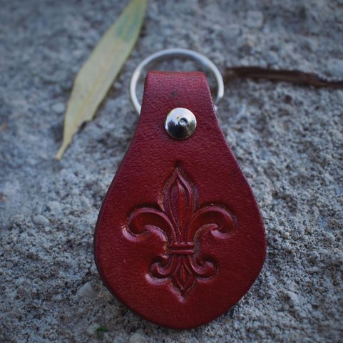 FLEUR DE LIS, KEYRING, LEATHER
