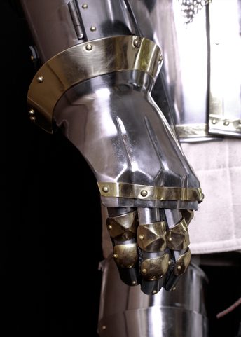 ARMURE MÉDIÉVALE DE LUXE - CHURBURG