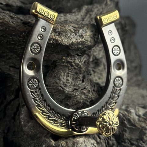 CASTLE SHOE SPOON, HORSE AND HORSESHOE MOTIF