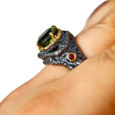 HERCINIA SILVER RING WITH MOLDAVITE AND GARNET, AG 925/1000