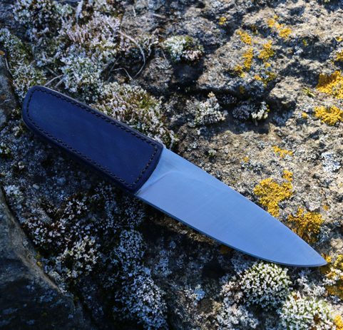 LOGAN DESIGNER KNIFE WITH LEATHER GRIP AND SHEATH, BLUE
