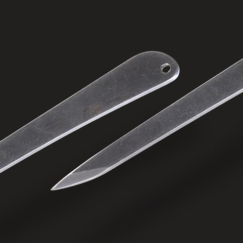 SABERTOOTH, COUTEAU DE LANCER