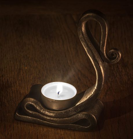 FORGED TEALIGHT CANDLE HOLDER