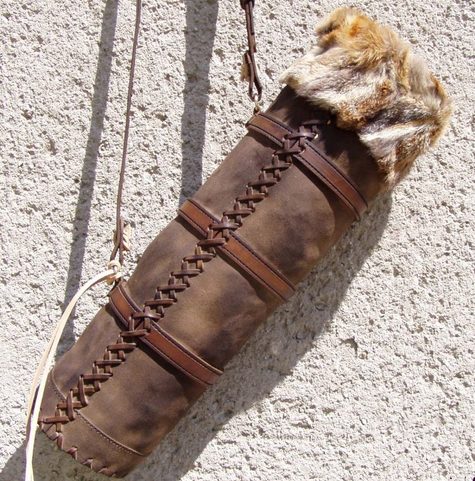 LARGE CAPACITY QUIVER