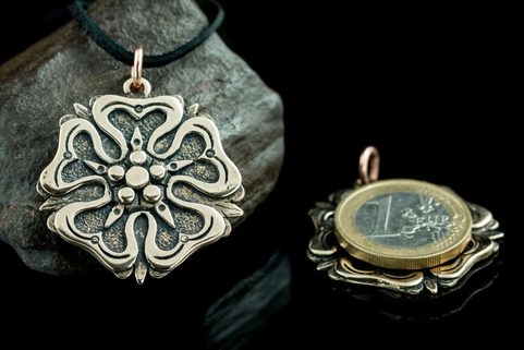 ROSE, HOUSE OF ROSENBERGS, PENDANT, BRONZE