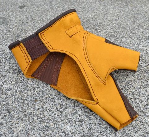 ARCHERY GLOVE, FINE LEATHER, PROFESSIONAL