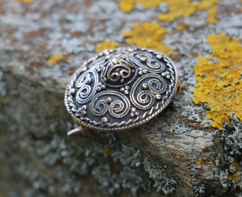 VIKING BROOCH, STORA RYK, FÄRGELANDA, SWEDEN, BRONZE