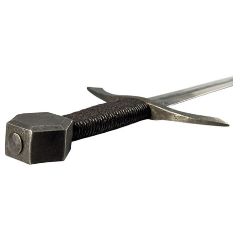 HEXUS ONE-HANDED MEDIEVAL SWORD
