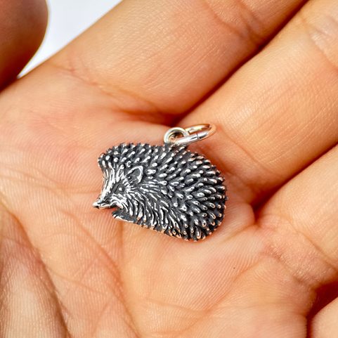HEDGEHOG, SILVER PENDANT