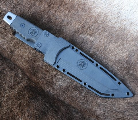 KNIFE SW7S FIXED BLADE SERRATED TANTO SMITH & WESSON
