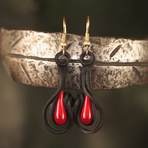 VAMPIRE  EARRINGS
