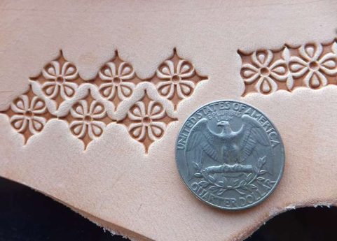 ORNAMENT 11 X 11 MM, LEATHER STAMP