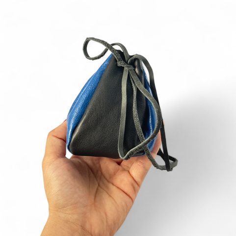 POCHETTE EN CUIR - INDIGO