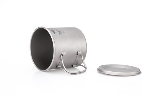 TI3208 SINGLE-WALL TITANIUM MUG WITH FOLDING HANDLE AND LID