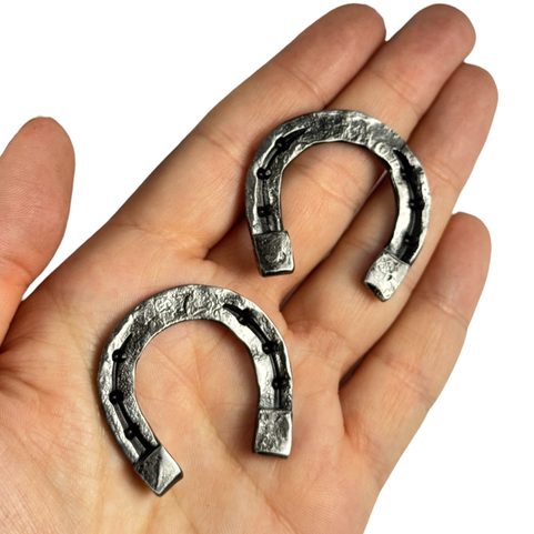 FORGED LITTLE HORSESHOE FOR LUCK